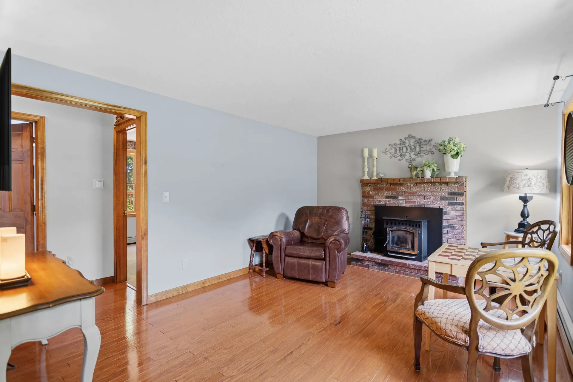 18 Paul Avenue Derry NH 03038