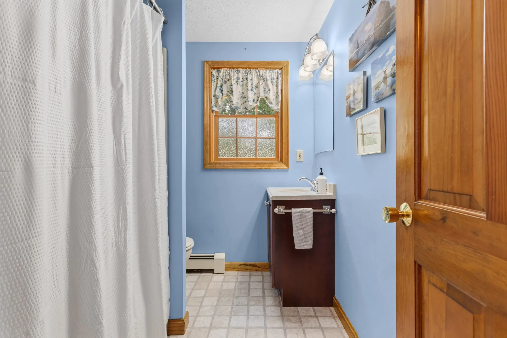 18 Paul Avenue Derry NH 03038