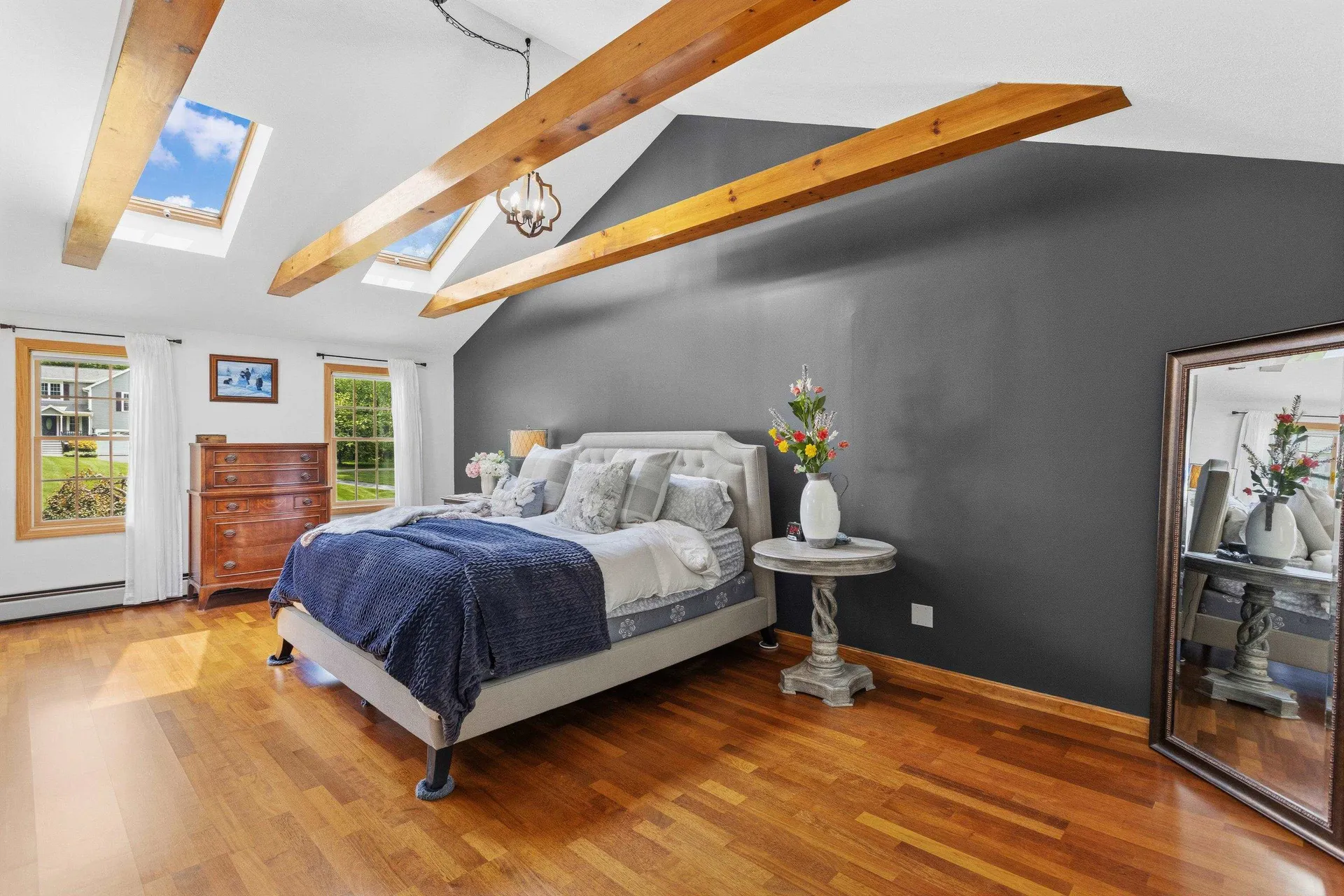 18 Paul Avenue Derry NH 03038