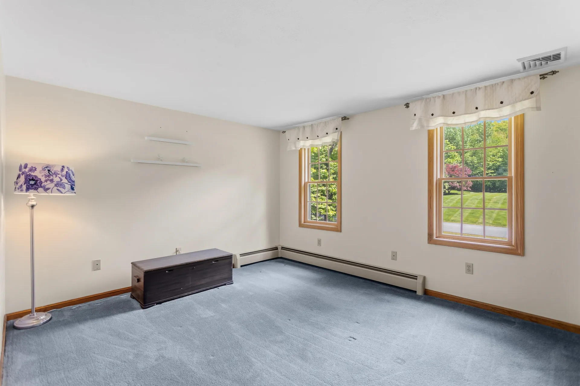18 Paul Avenue Derry NH 03038