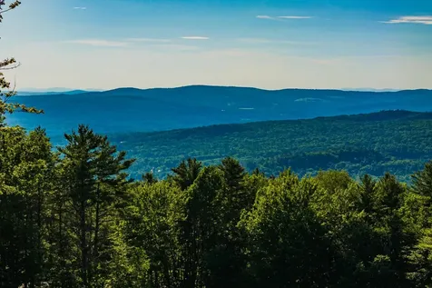8 Gates Road Hanover NH 03755
