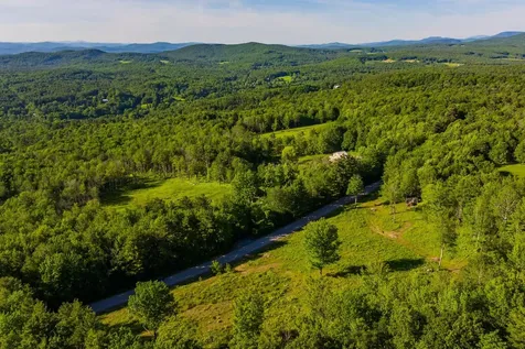 8 Gates Road Hanover NH 03755