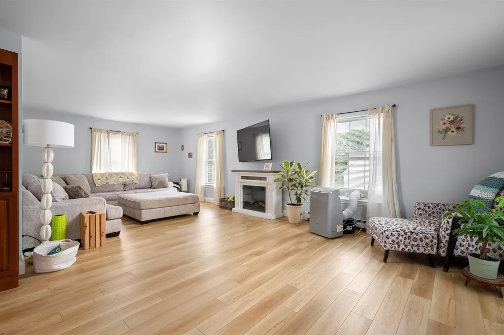 45 Old Prescott Hill Road Laconia NH 03246