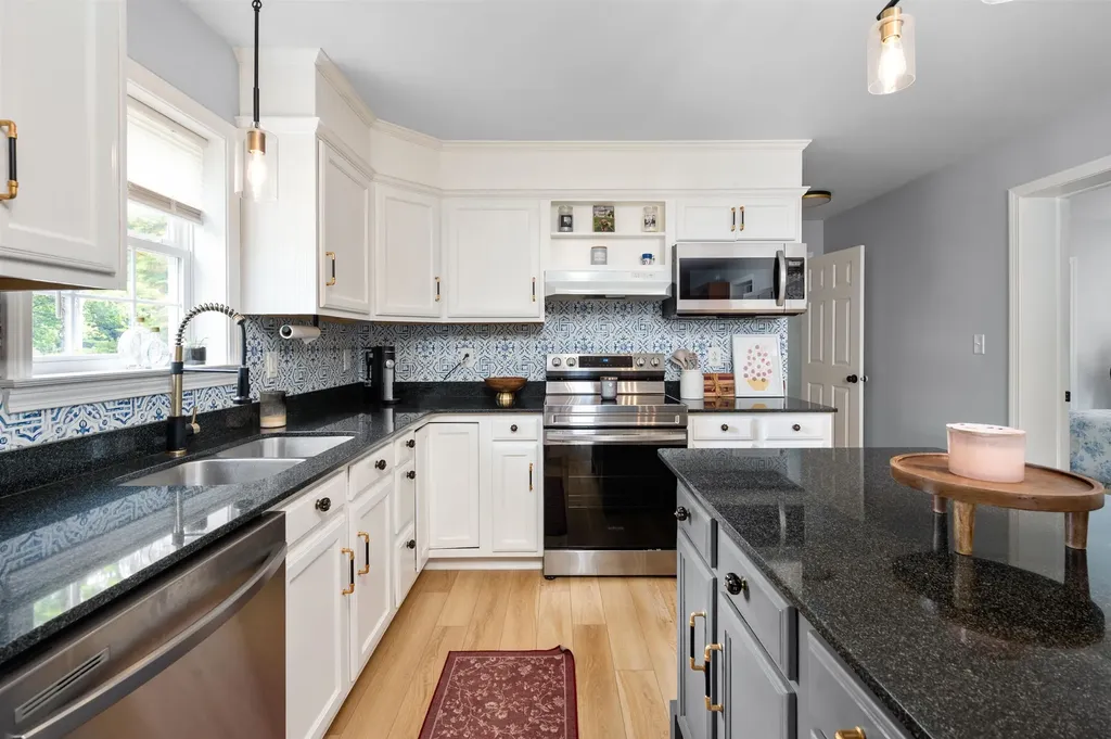45 Old Prescott Hill Road Laconia NH 03246