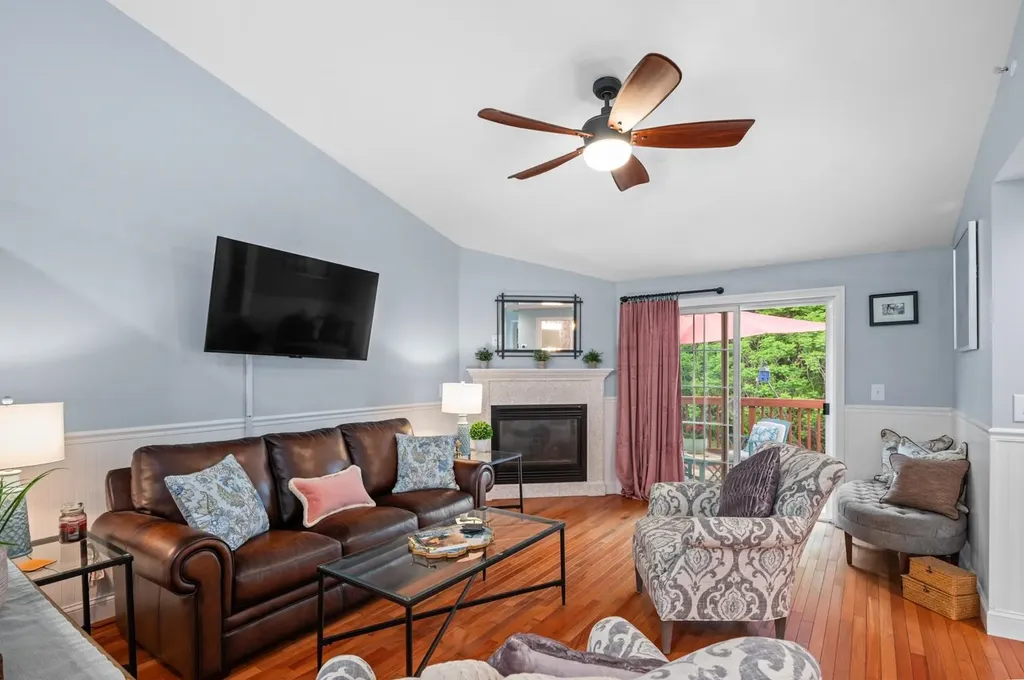 11 Nathaniel Drive Raymond NH 03077