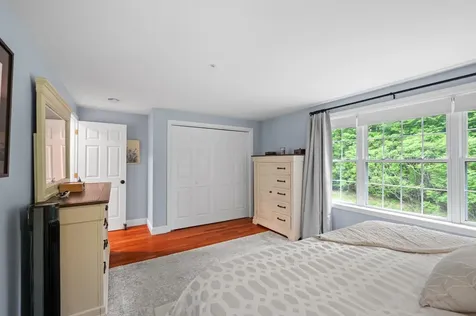 11 Nathaniel Drive Raymond NH 03077