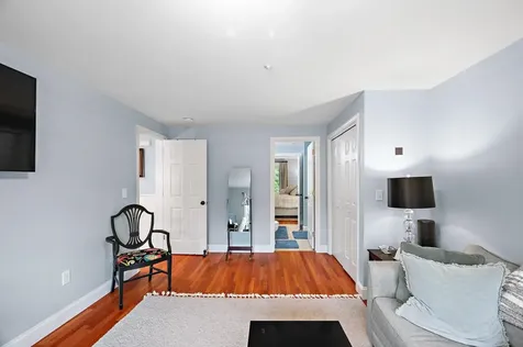 11 Nathaniel Drive Raymond NH 03077