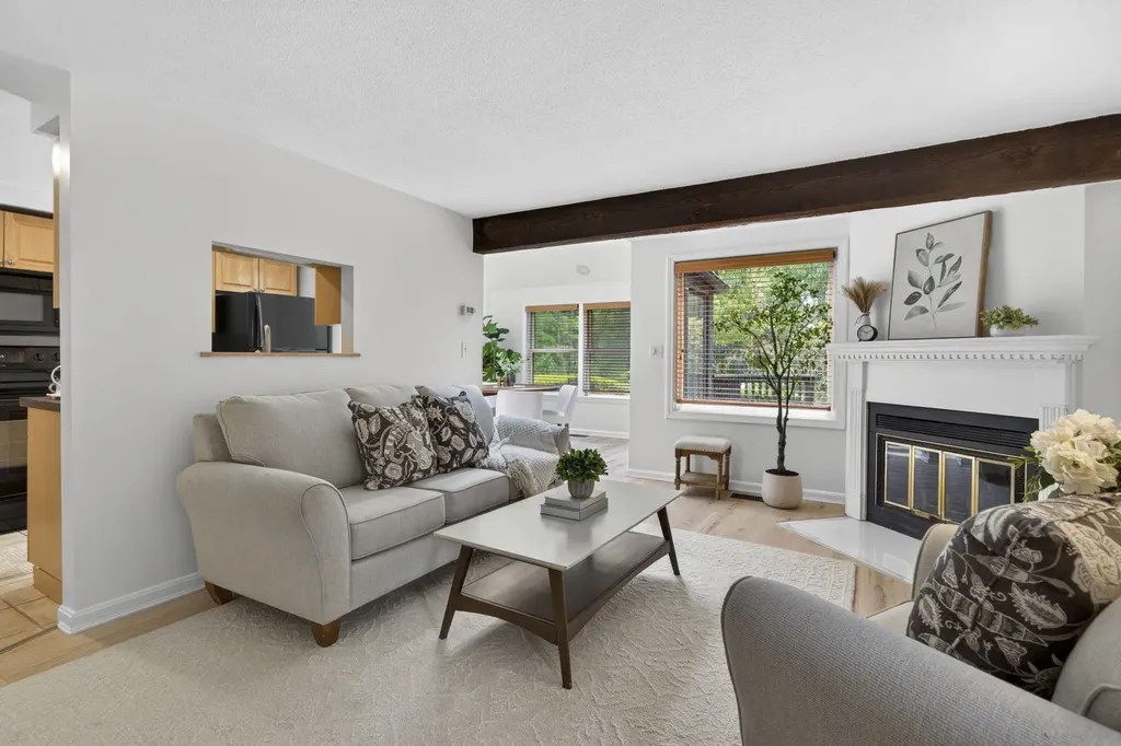 37 Stacey Circle Windham NH 03087