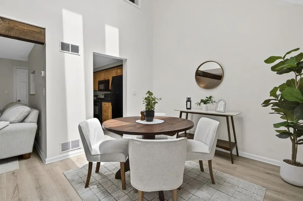 37 Stacey Circle Windham NH 03087