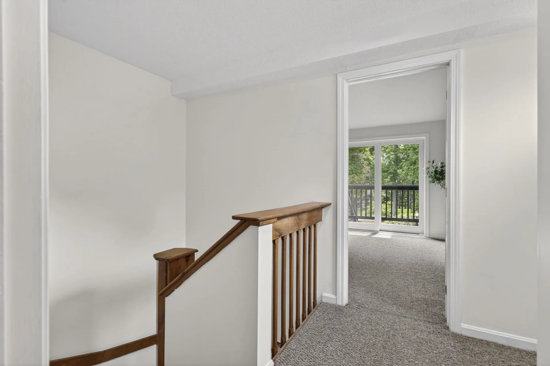37 Stacey Circle Windham NH 03087