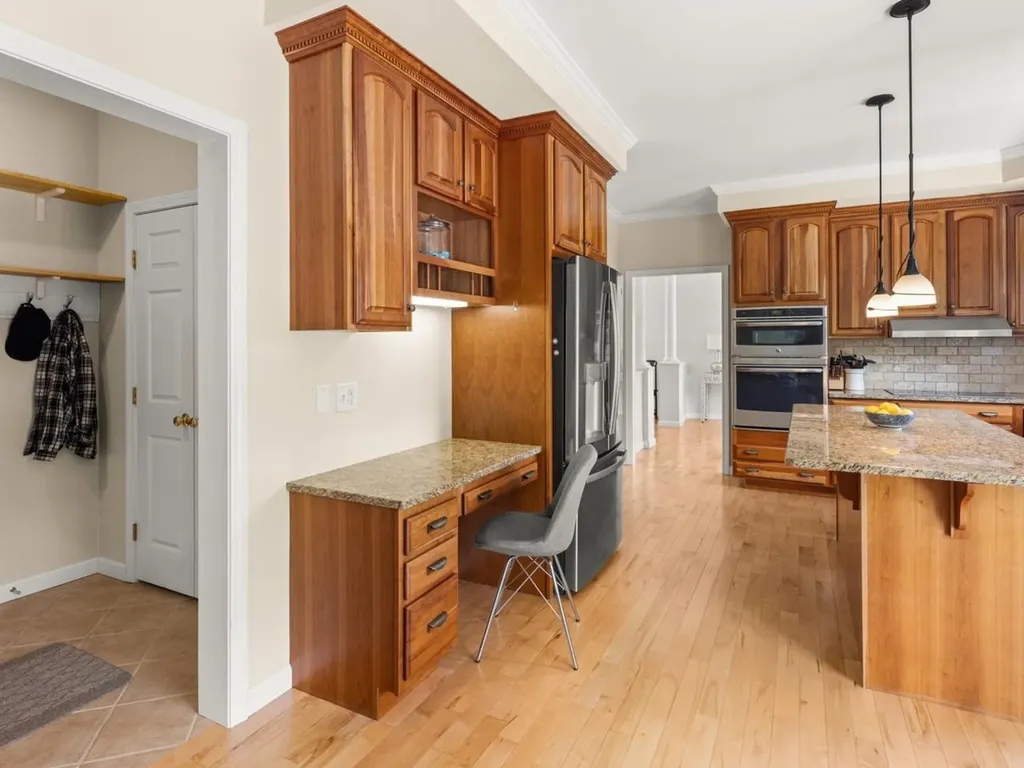 187 Four Sisters Road South Burlington VT 05403