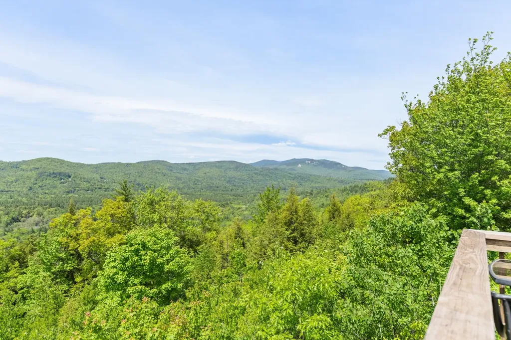178 Pinnacle Road Campton NH 03223
