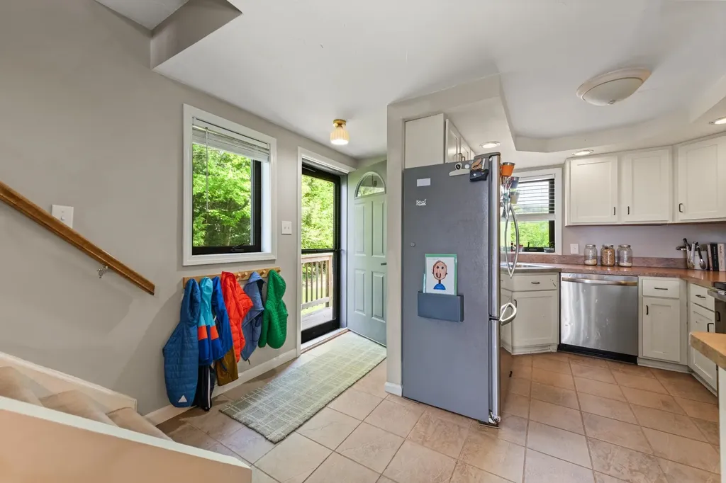 178 Pinnacle Road Campton NH 03223