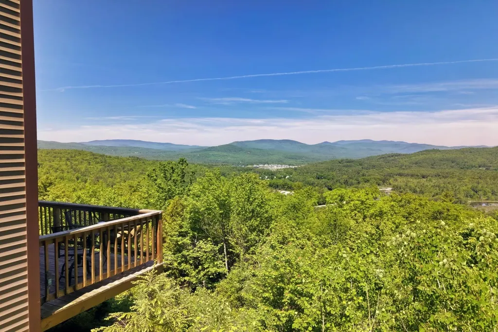 178 Pinnacle Road Campton NH 03223