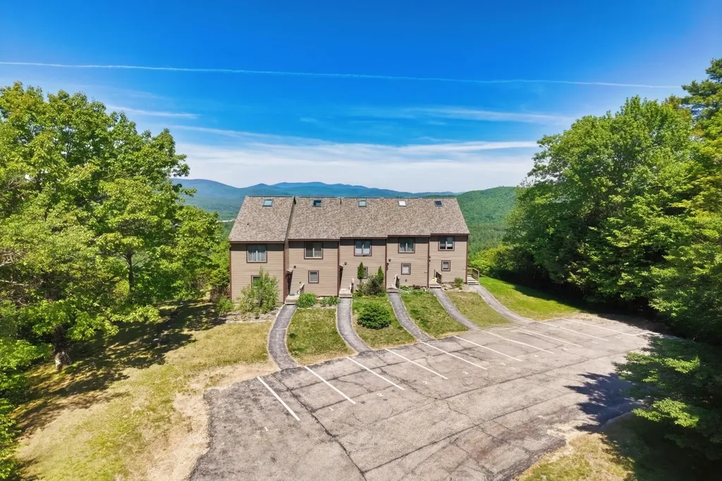 178 Pinnacle Road Campton NH 03223