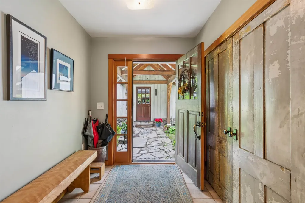 683 Reservoir Road Hartford VT 05001