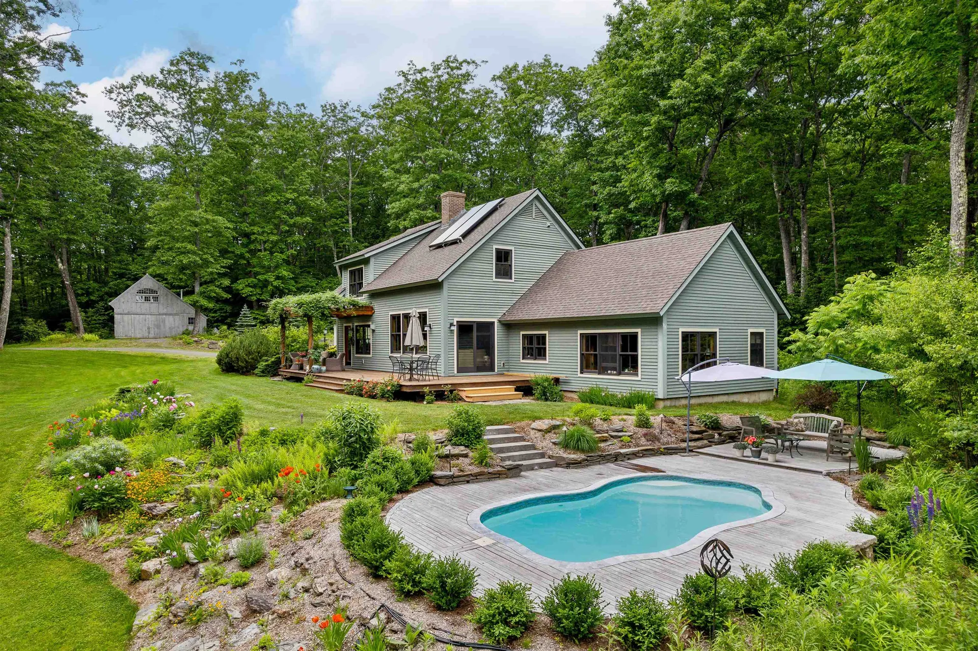 683 Reservoir Road Hartford VT 05001