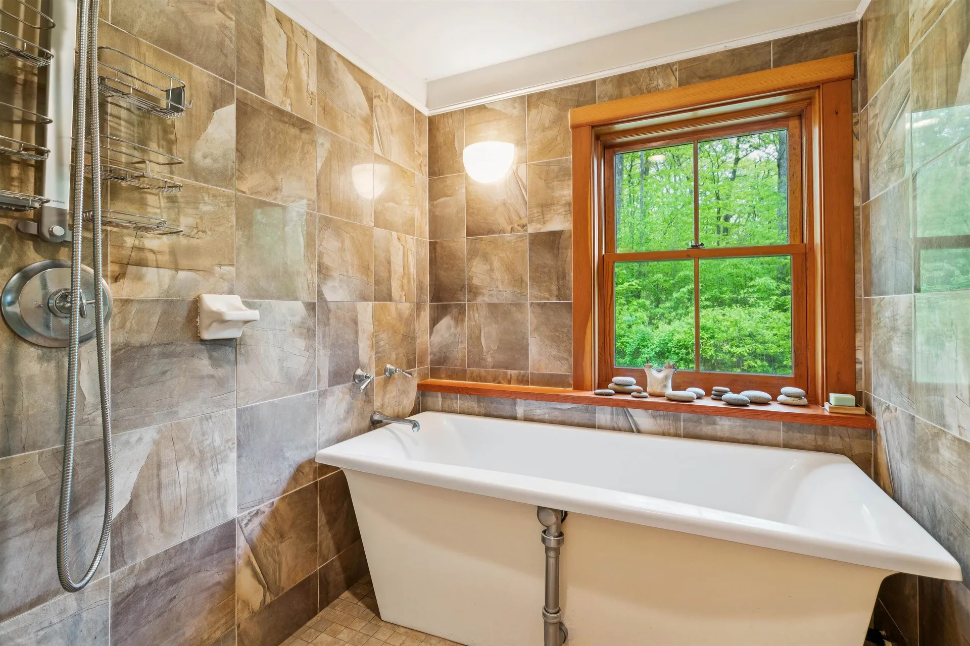 683 Reservoir Road Hartford VT 05001
