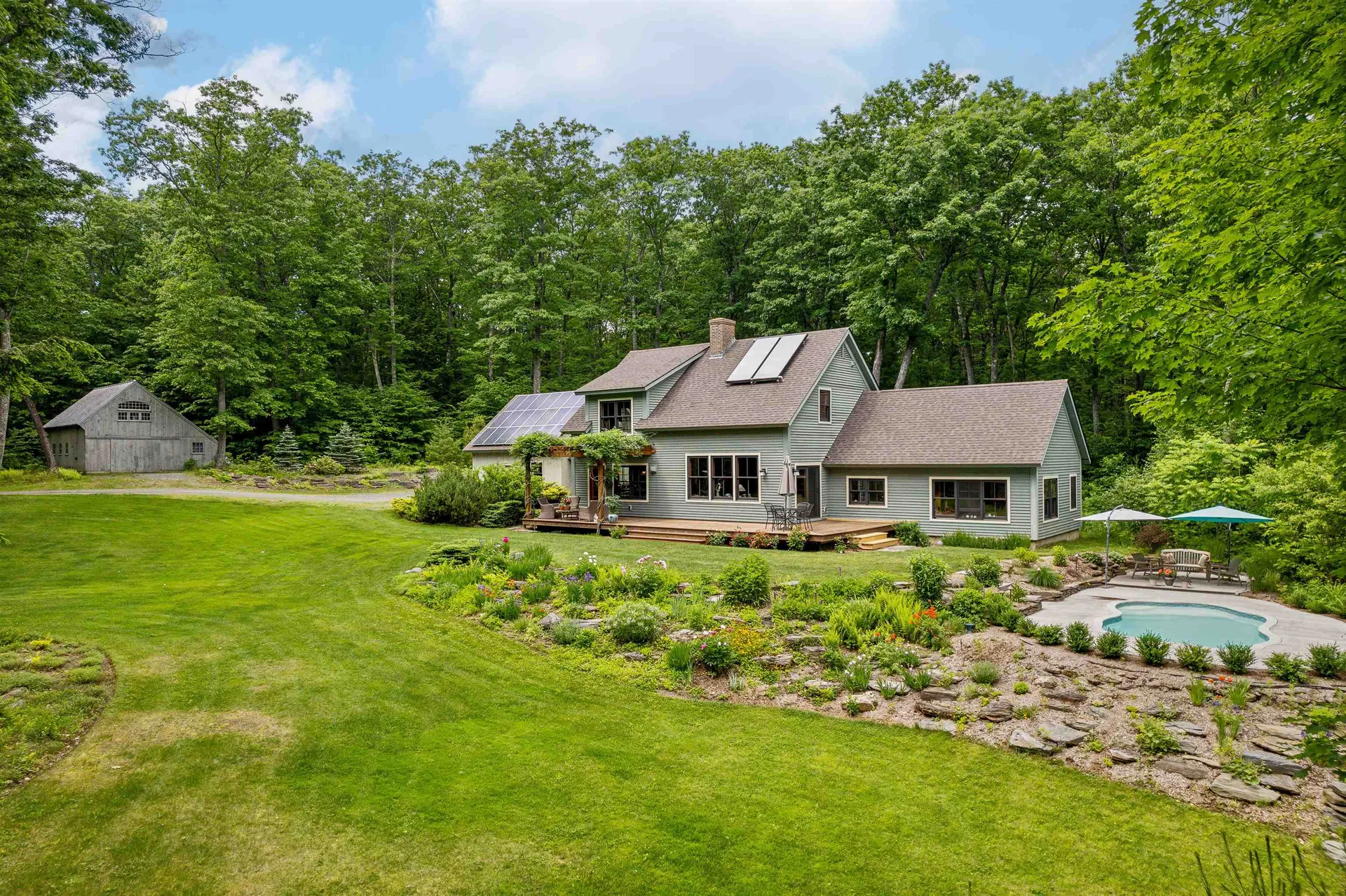 683 Reservoir Road Hartford VT 05001