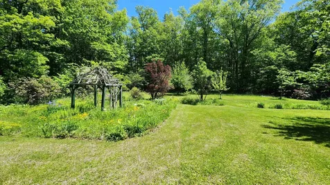 147 Church Road Unity NH 03603