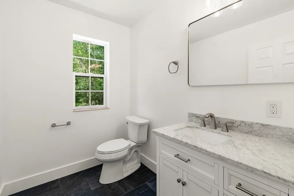 118 Village Hill Lane Huntington VT 05462