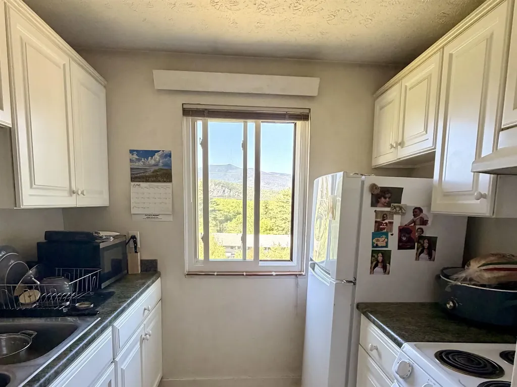 12 Vista View Lane Bartlett NH 03845