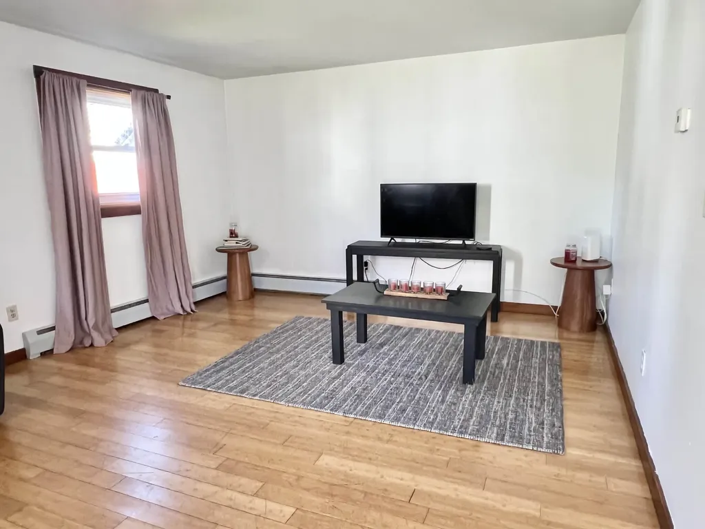 111 Central Street Brattleboro VT 05301