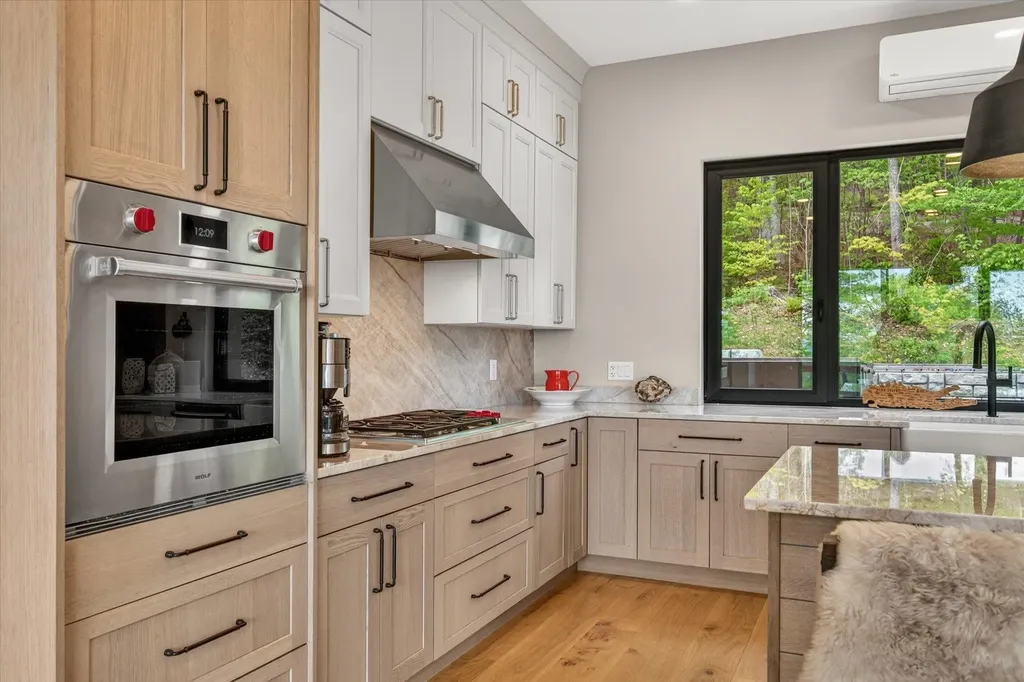 112 Snowbridge Road Ludlow VT 05149