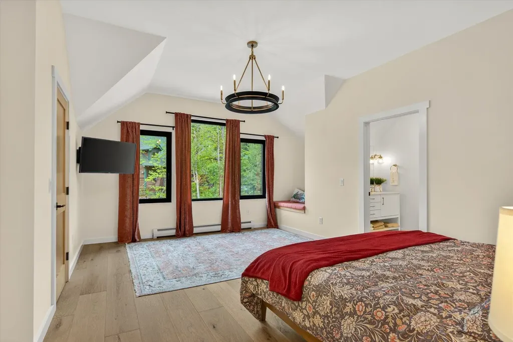 112 Snowbridge Road Ludlow VT 05149