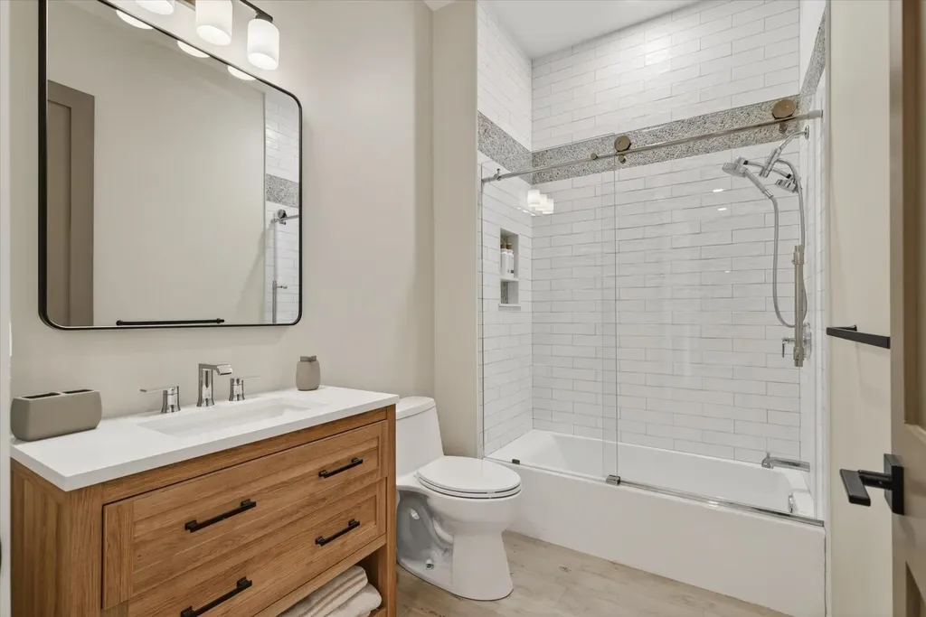 112 Snowbridge Road Ludlow VT 05149