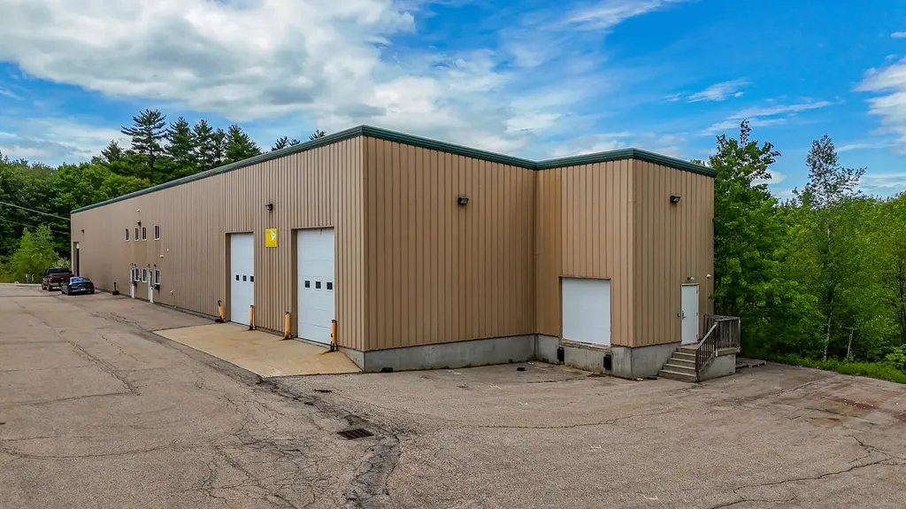 63 Airport Drive Rochester NH 03867