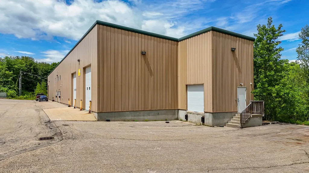 63 Airport Drive Rochester NH 03867