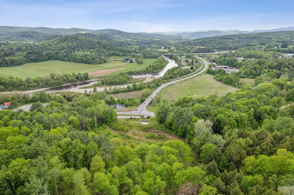5894 Vt Route 14 Royalton VT 05068