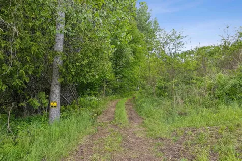 5894 Vt Route 14 Royalton VT 05068