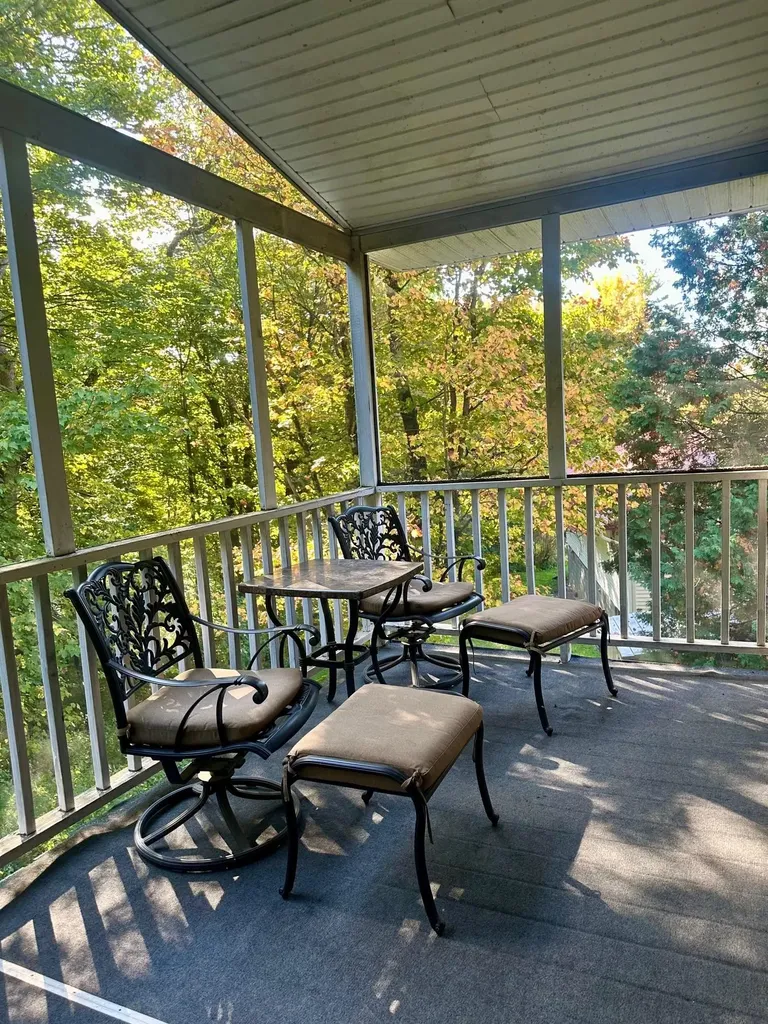 22 Lawrence Heights Jericho VT 05465