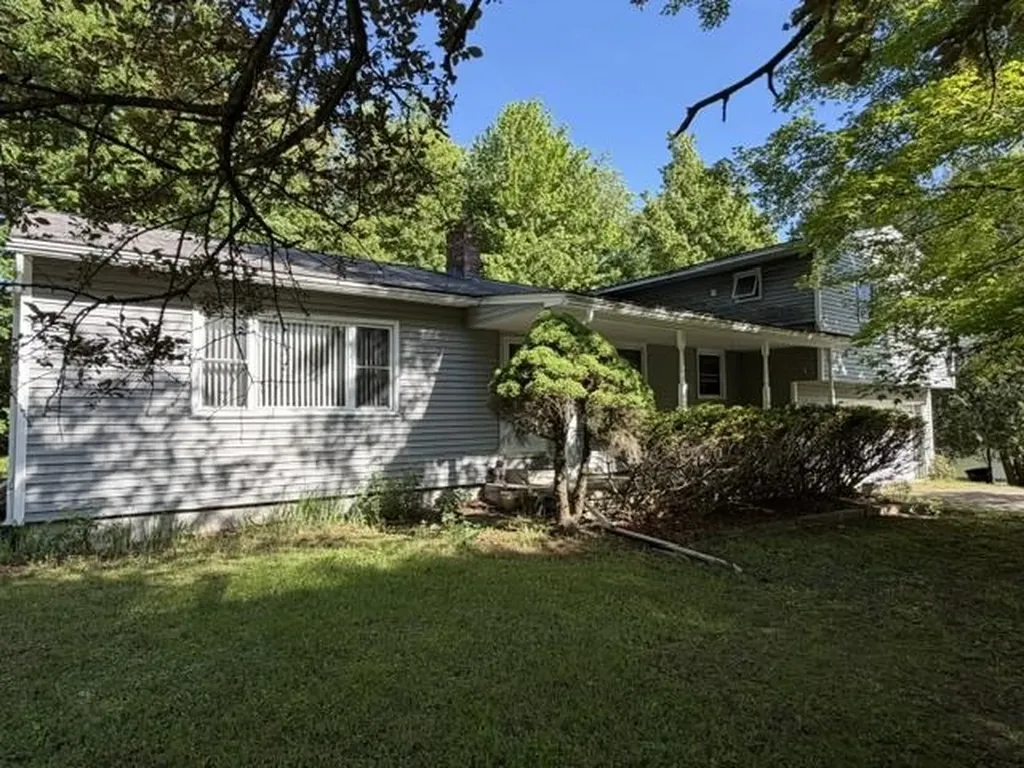 22 Lawrence Heights Jericho VT 05465