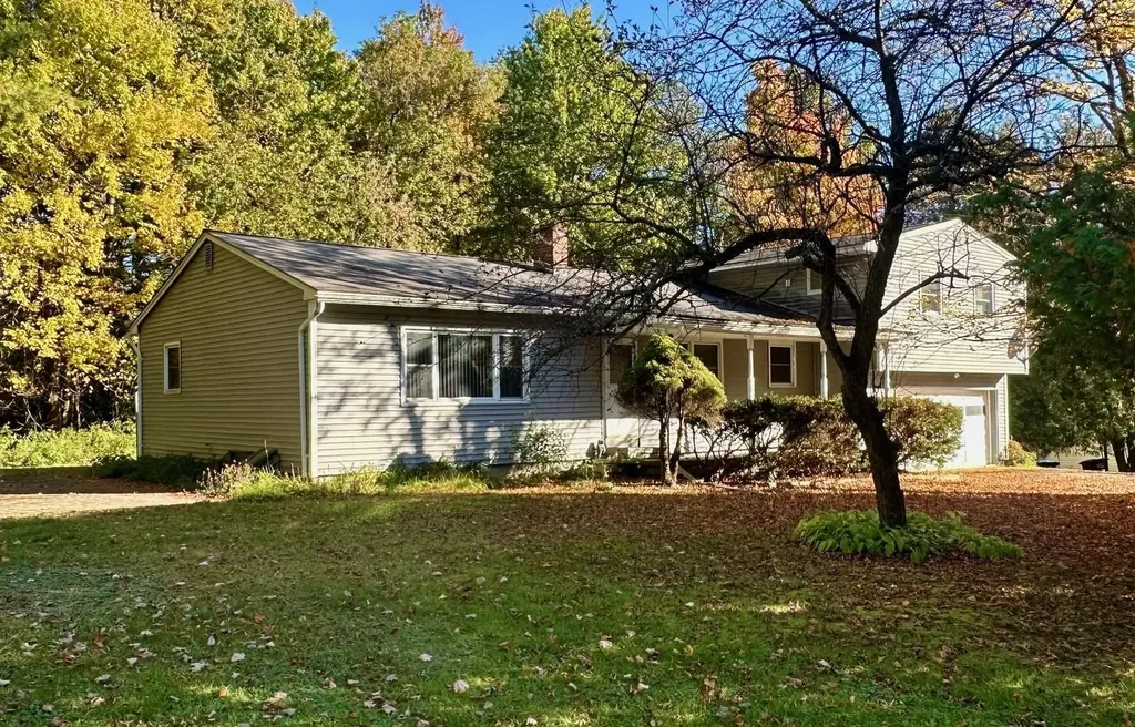 22 Lawrence Heights Jericho VT 05465