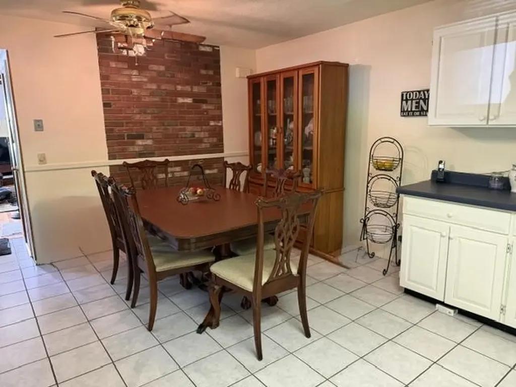 22 Lawrence Heights Jericho VT 05465