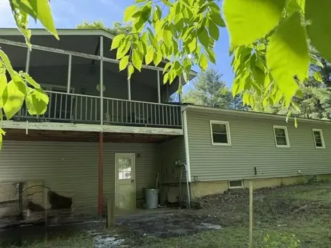 22 Lawrence Heights Jericho VT 05465