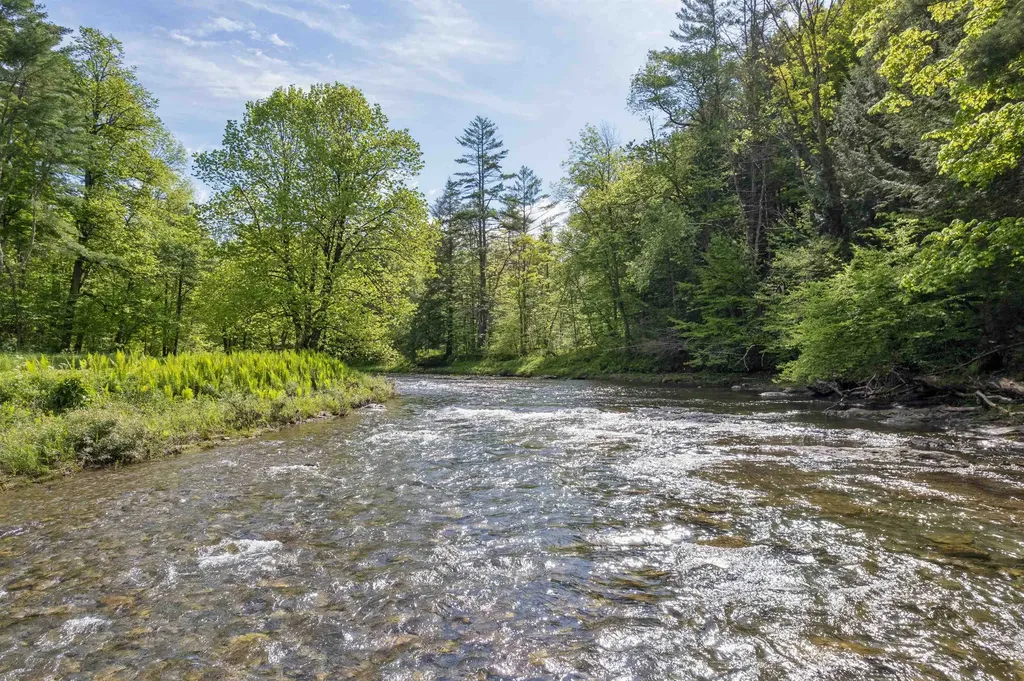 568 Vt Route 110 Tunbridge VT 05077