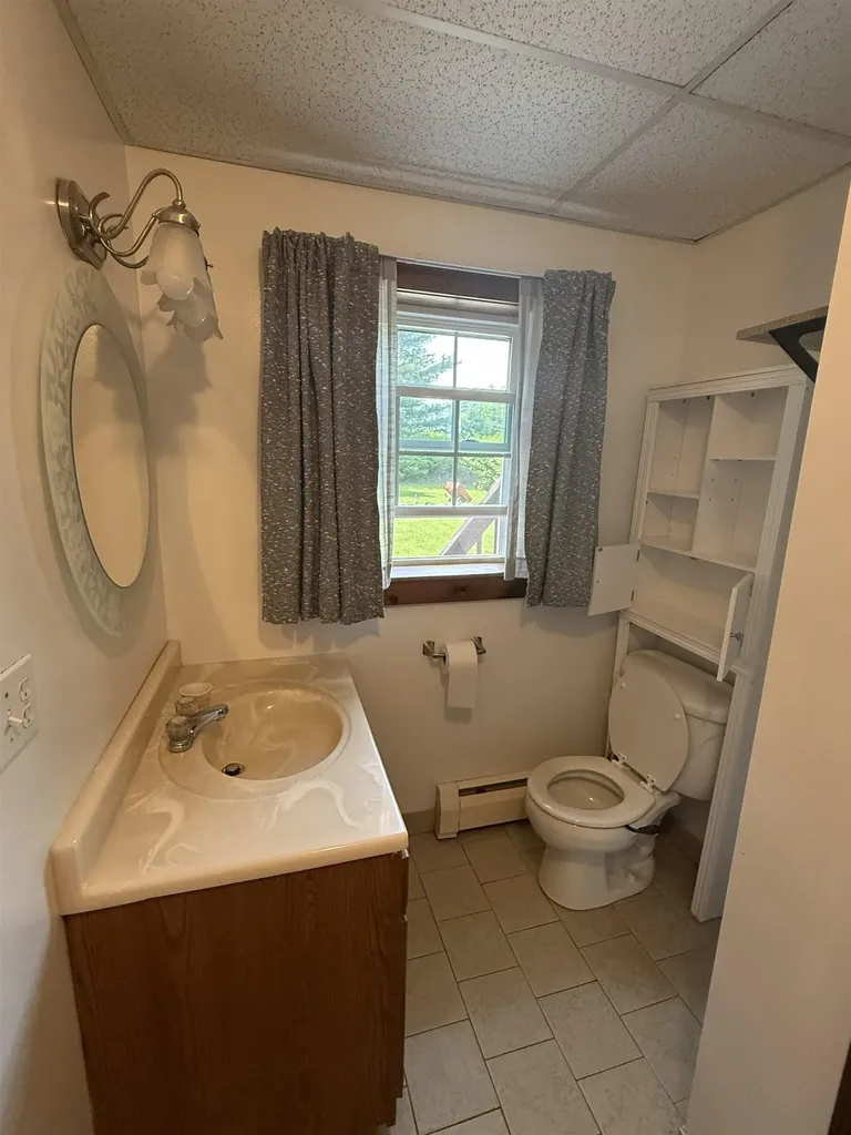 195 Rockingham Road Derry NH 03038