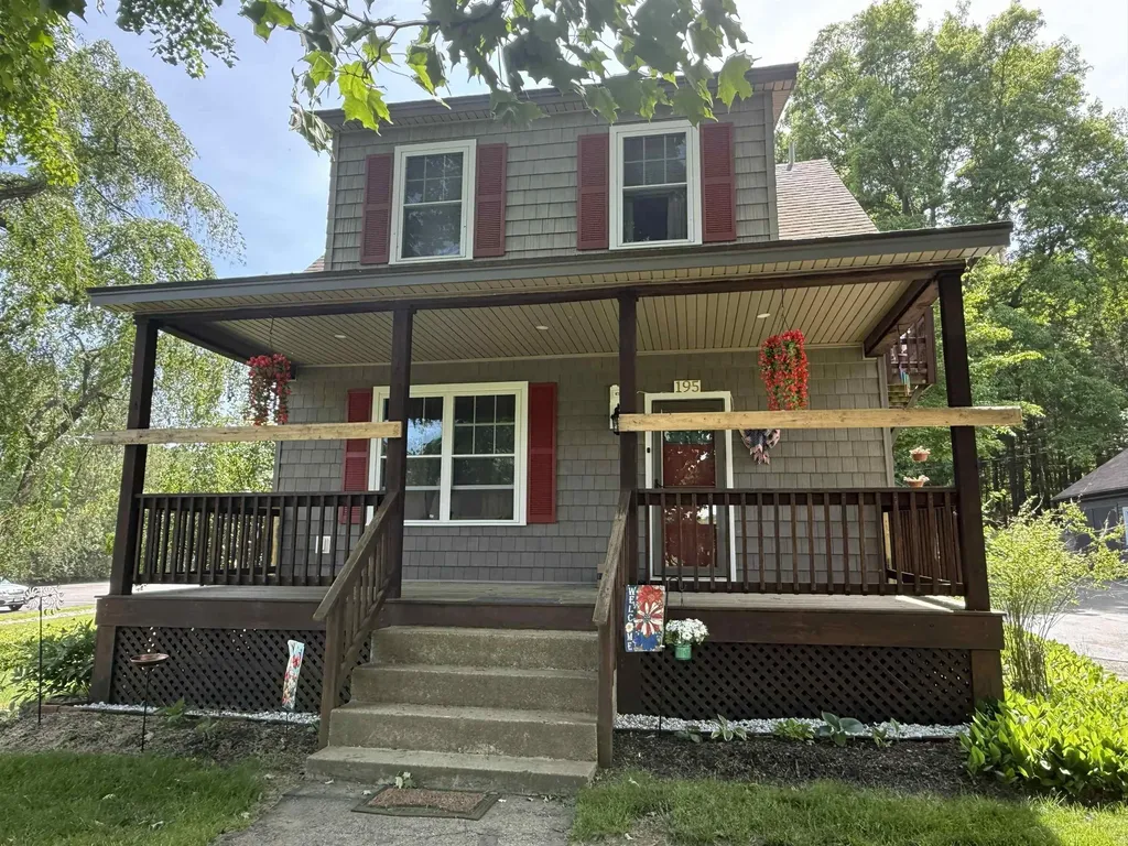 195 Rockingham Road Derry NH 03038