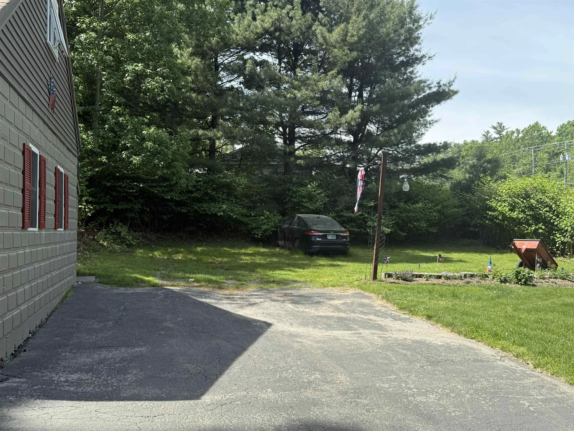 195 Rockingham Road Derry NH 03038