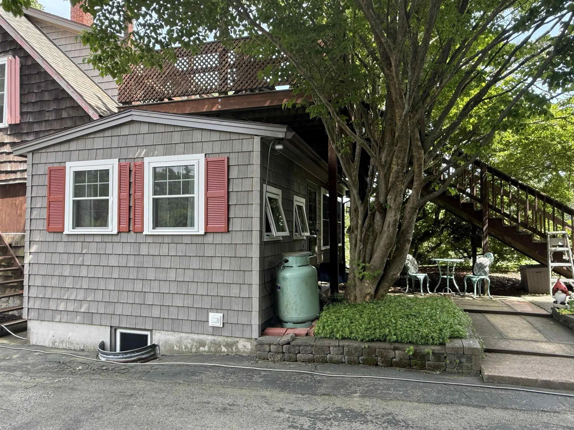 195 Rockingham Road Derry NH 03038