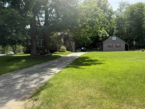 195 Rockingham Road Derry NH 03038