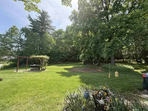195 Rockingham Road Derry NH 03038