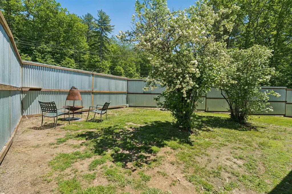 3 Breakneck Road Newport NH 03773