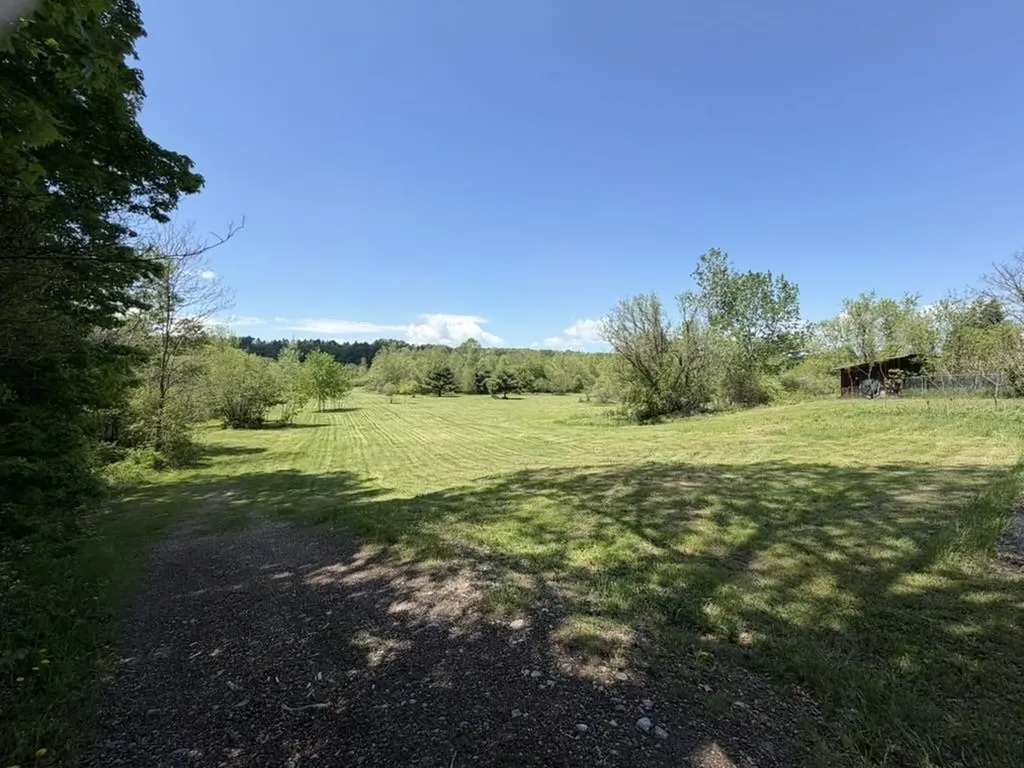 3 Breakneck Road Newport NH 03773
