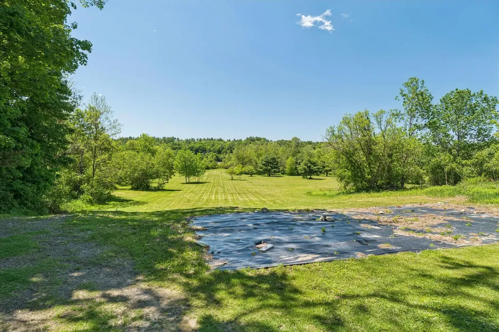 3 Breakneck Road Newport NH 03773