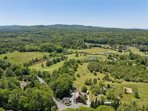 3 Breakneck Road Newport NH 03773